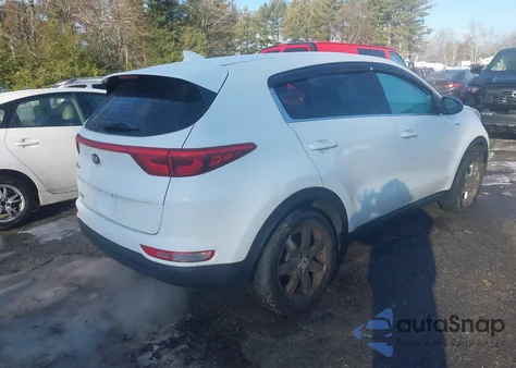 2017 Kia Sportage Lx z USA, uszkodzony, nr VIN KNDPMCAC9H7132755
